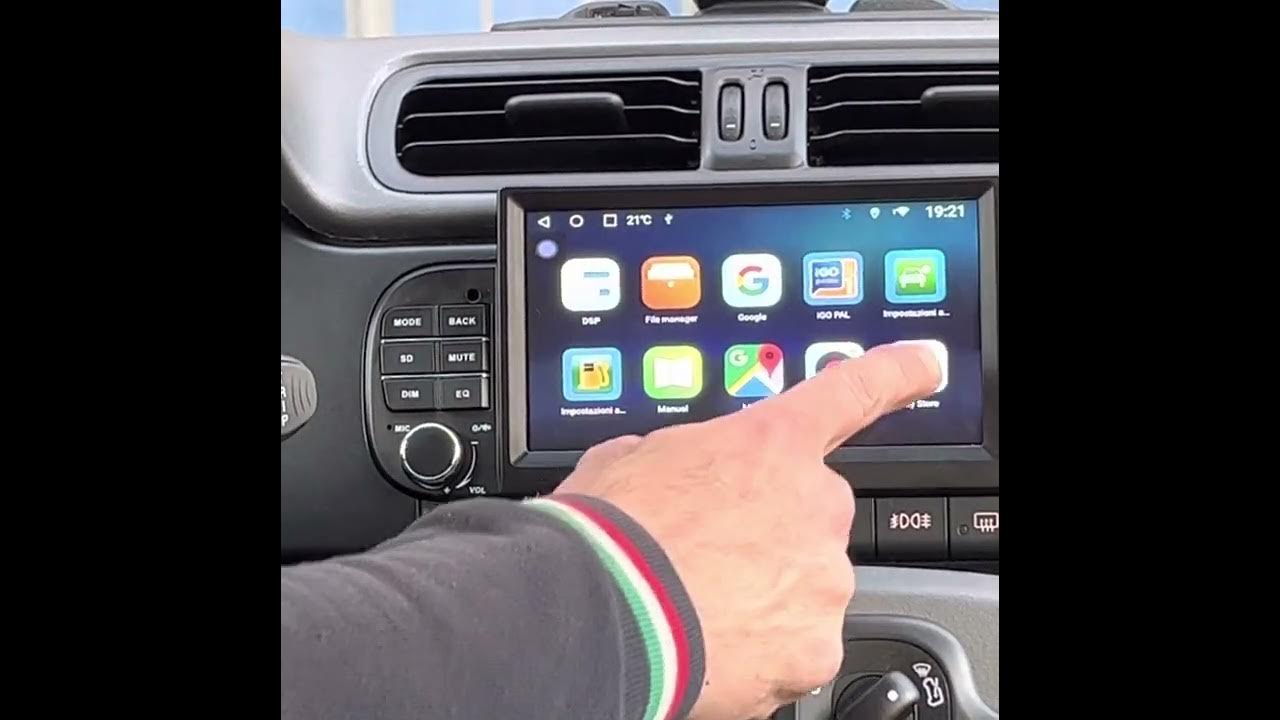 Apple CarPlay Double din install on a FIAT Panda 169 