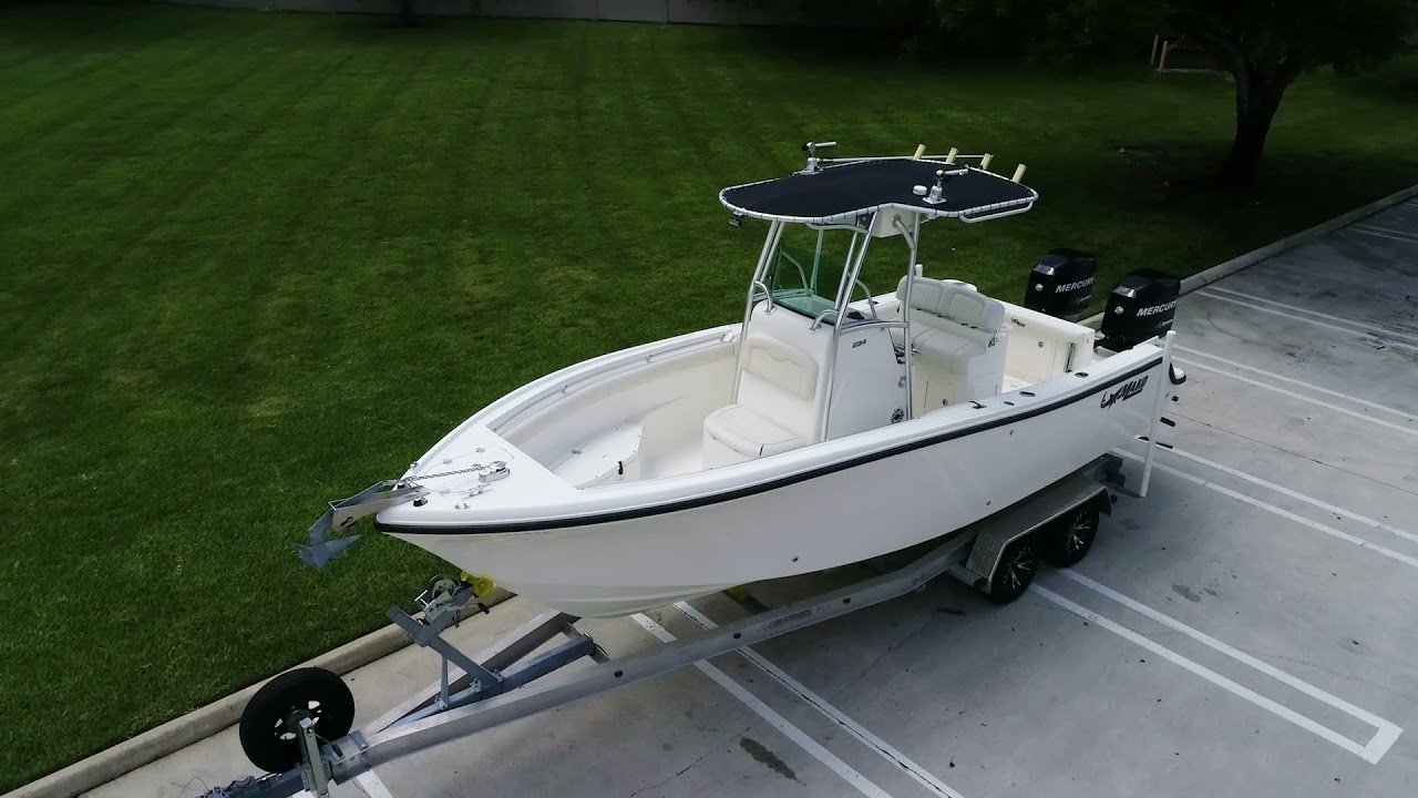 2007 Mako 234 CC - YouTube