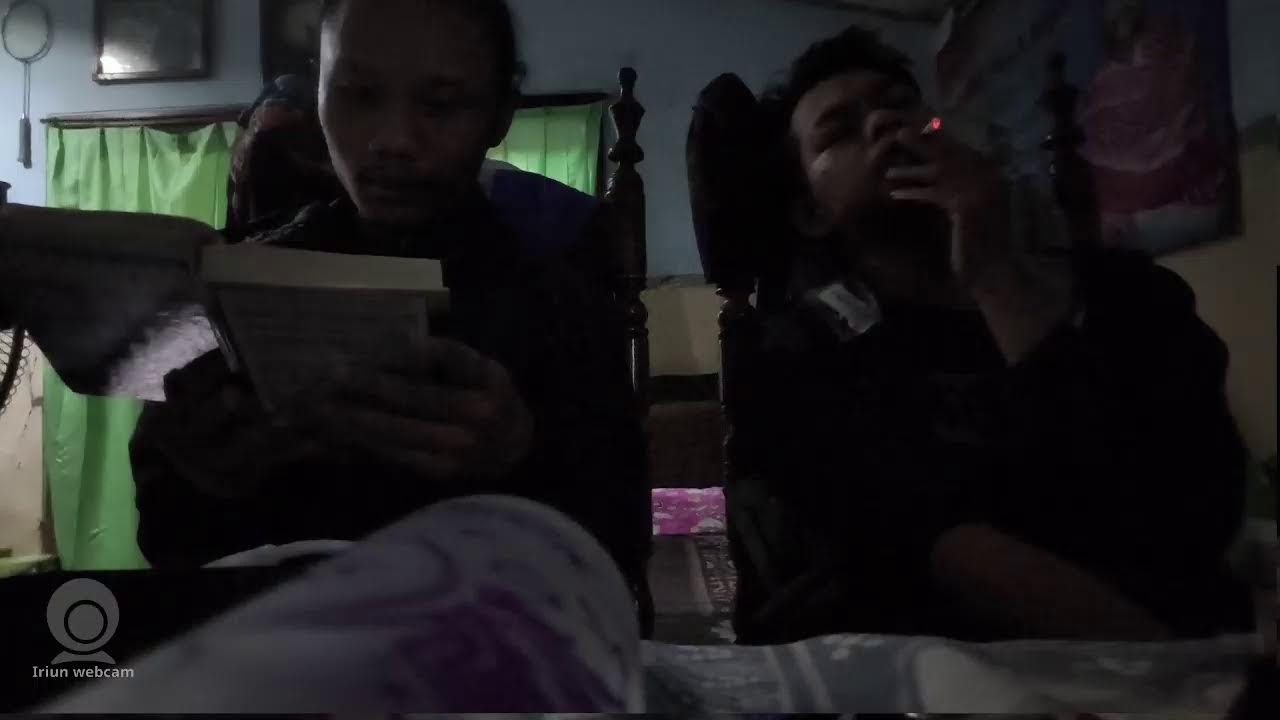My Broadcast 1 - YouTube