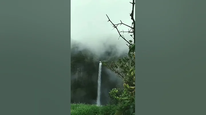 Waterfall Scene - DayDayNews