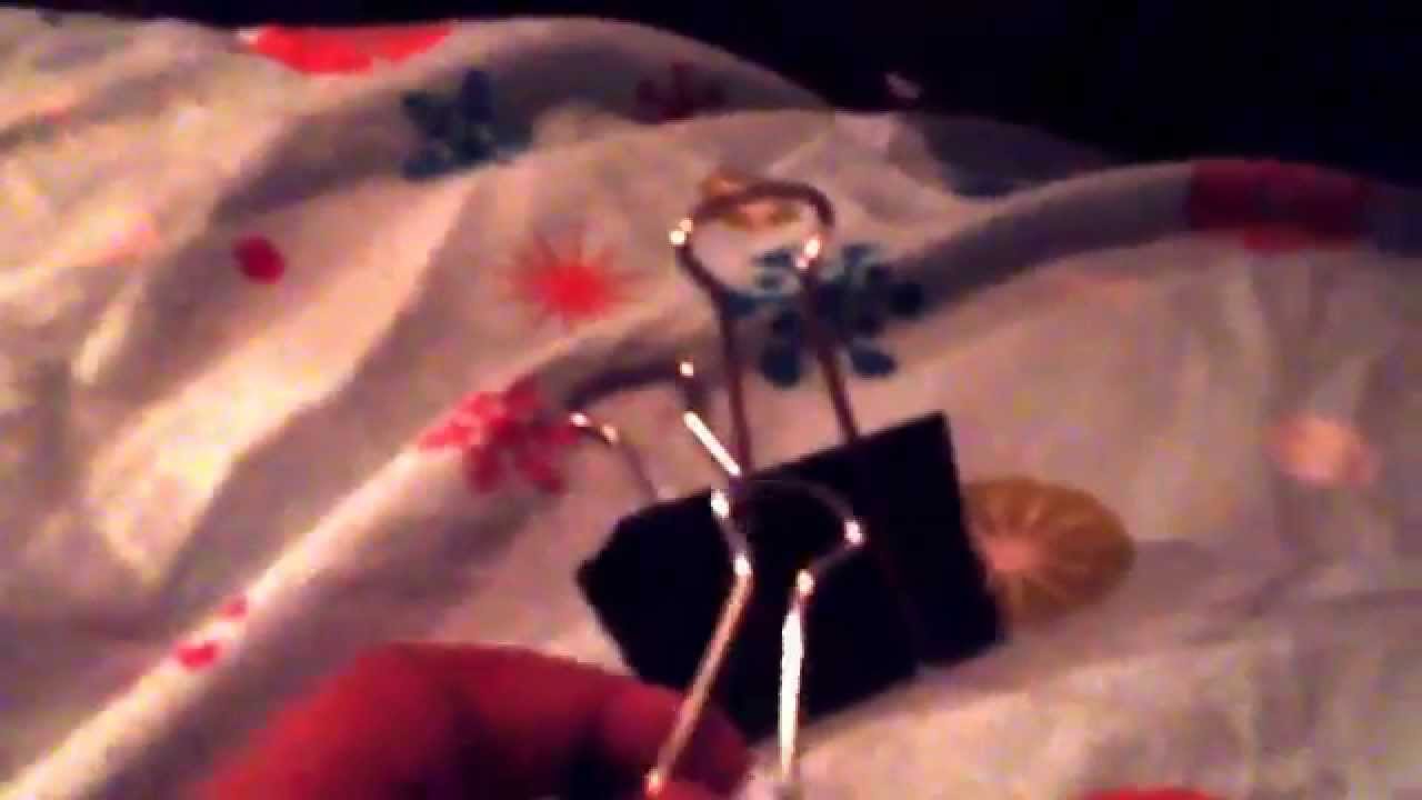 How to make a binder clip iphone\phone stand YouTube