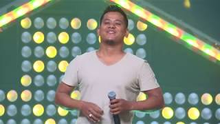 Video thumbnail of "Dinesh Neupane - "Kasari Ma Bhule" - Blind Audition - The Voice of Nepal 2018"