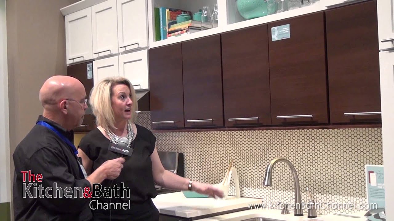 KBIS 2014: Quality Cabinets - High End Look at Affordable Prices