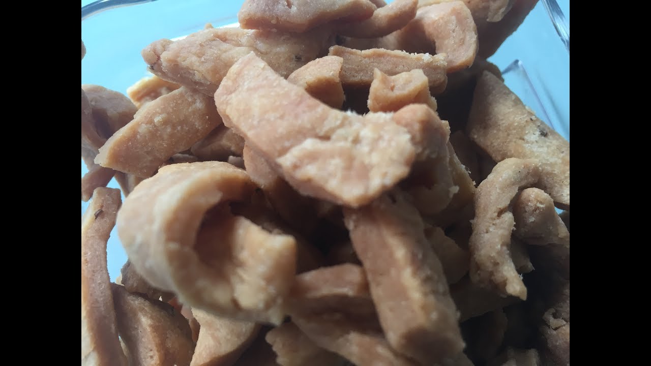 Matri (Indian Snack) - YouTube