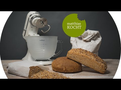 Die alteingesessene Bäckerei, die dieses knusprige Roggenbrot herstellt, setzt auch heute noch auf T. 