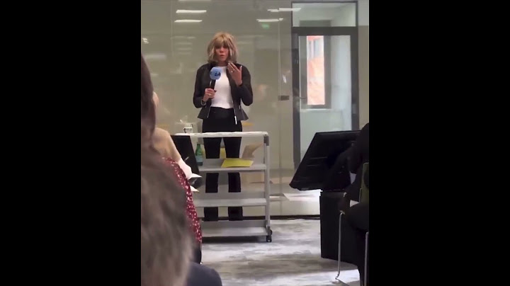 EMMANUEL MACRON’S “WIFE” IS GOING VIRAL AS MORE PEOPLE SRART TO NOTICE