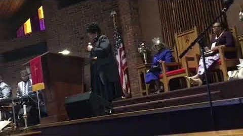 Min. Annette Isaac - A Prophetic Word from the Lor...