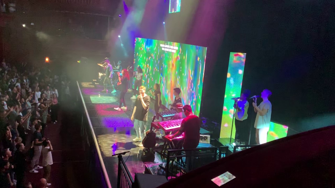 Hillsong Church in London (Dominion Theatre)