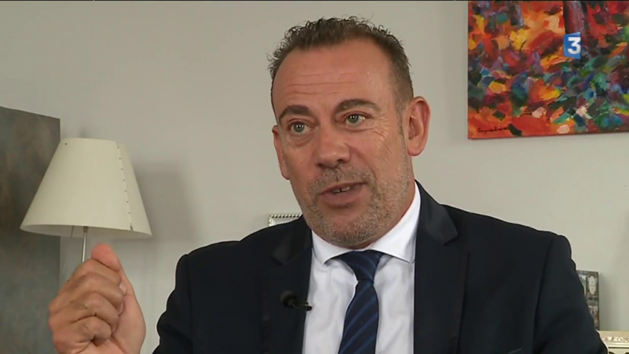 Entretien avec Marc Gricourt, maire de Blois tours in iceland