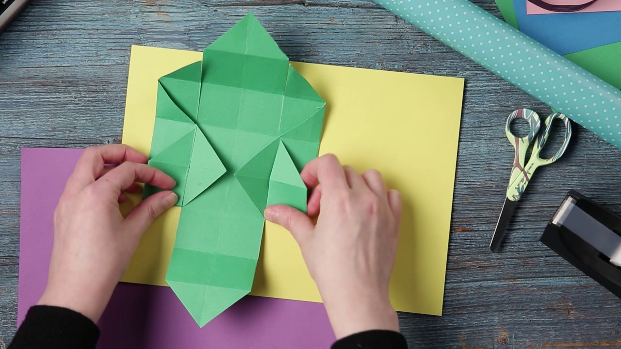 Taittele lahjarasia kartongista ja lahjapussi lahjapaperista - Suomalaisen  ideat paketointiin - YouTube