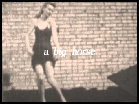 Paul de Jong - Snakes adlı videoyu YouTube'da izle Paul de Jong - Snakes adlı videoyu YouTube'da izle