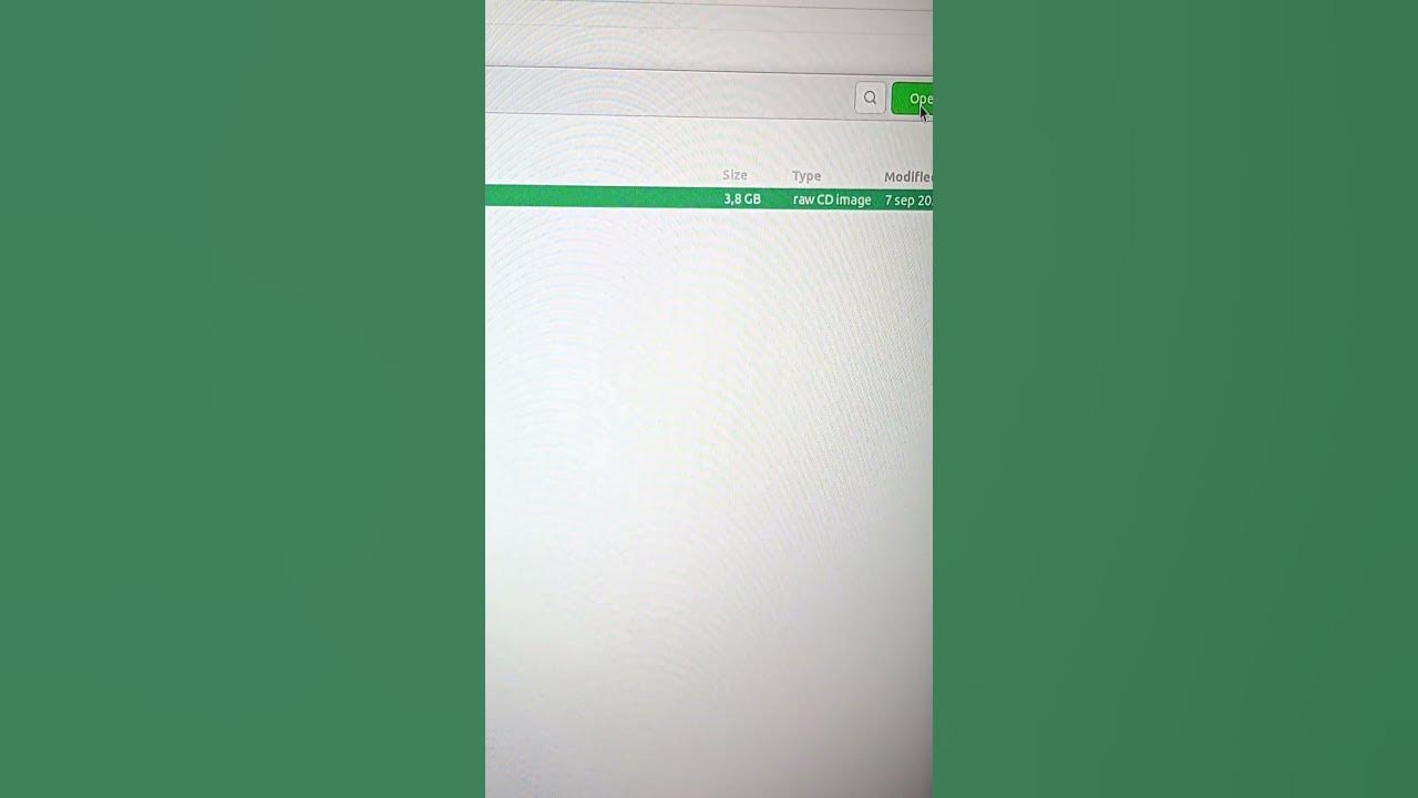The EASY WAY to create a new virtual machine using KVM! 🙃