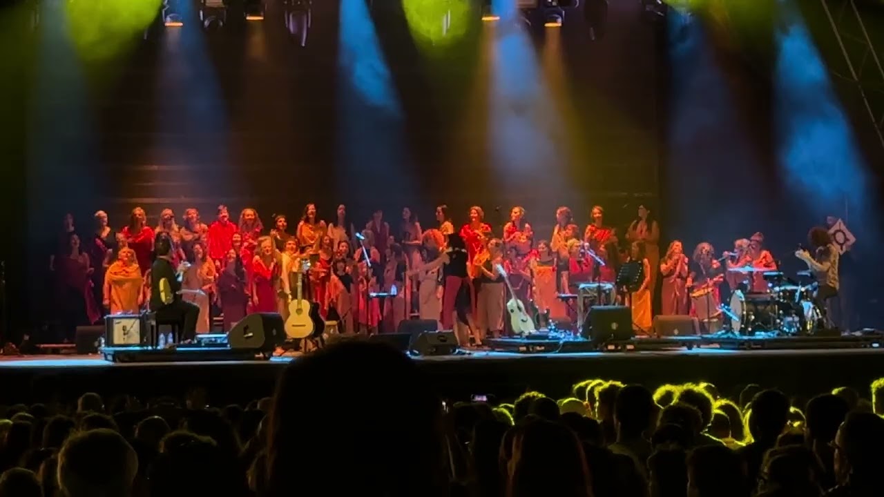 Coro das Mulheres da Fábrica ft A Garota Não (Avante, 07.09.2025)