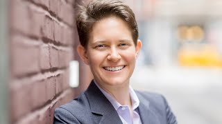 Dorie Clark and Pete Mockaitis - Communicating Effectively Net Worth