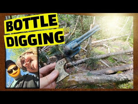 2025 Bottle Digging & Dump Digging For Antique Bottles, Marbles, & Items ©