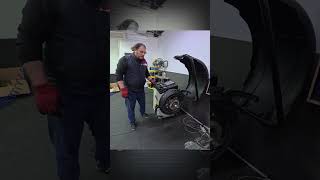 Sıfır Lastik Taktım Yeni Servis Buldum short 2 #motovlog #shorts #tamir #lastik #motosiklet #xmax