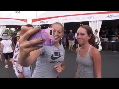 Dubai Duty Free Full of Surprises Selfie Scavenger Hunt | Jelena Ostapenko