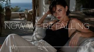 Oscar & Deep - Now We're Falling