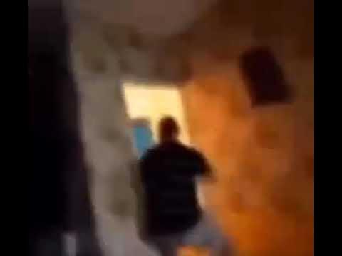 тесак бежит. тесак бежит. тесак зиганул. тесак бежит. тесак бежит.