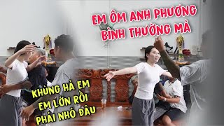 TNB - Danh Phản Ứng Cực Mạnh Khi Ghệ Mình Và Anh Phương Cứ Đòi Ôm Hôn Nhau