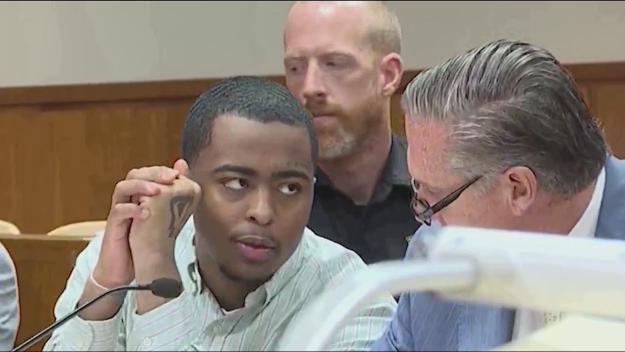 Defense rests in the trial of Kelvin Vickers - YouTube