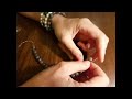 Как завязать и спрятать узел на силиконе при сборке браслета