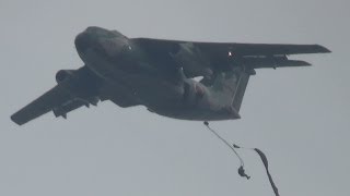 入間基地航空祭 C-1輸送機 空挺降下 2013.11.03 入間基地航空祭 C-1輸送機 空挺降下 2013.11.03