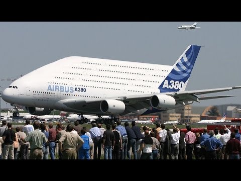 Video: Novo Letalo Airbusa Je Videti Kot Smeški Beluga Kita