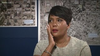 Atlanta mayor tears up while talking about the Atlanta child murders, reexamines case