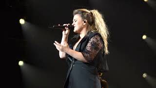 Kelly Clarkson - (2023-08-04) - Only Love Can Hurt Like This (Paloma Faith Cover) - Chemistry