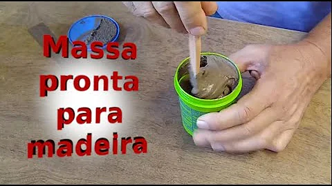 Qual a melhor massa para calafetar madeira?