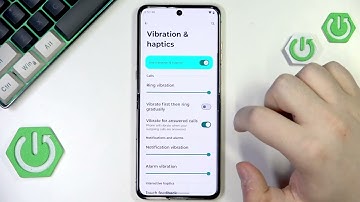 MOTOROLA Razr 60 Ultra – How to Enable or Disable Vibrations on Touch