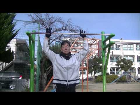 親父共、公園でメタボ解消！