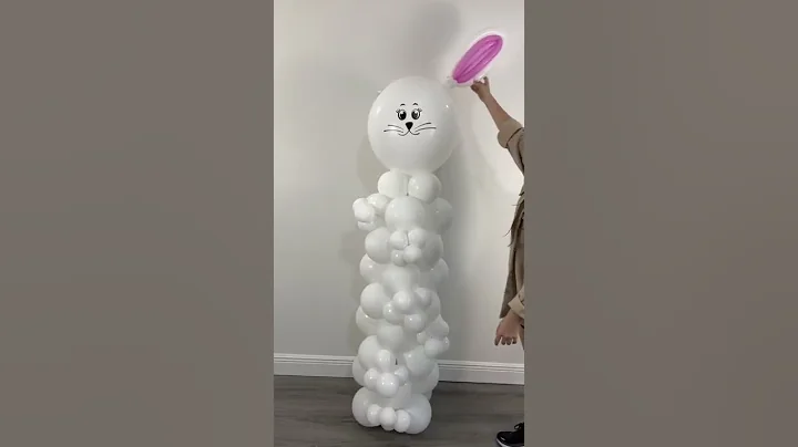 Easter Bunny🐰💜 #balloontutorial #balloonart #balloonartist