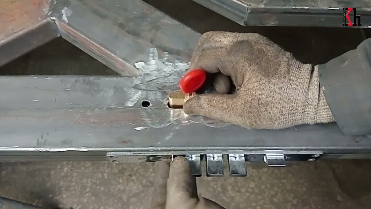 طريقة تركيب قفل داخلي لباب حديد بطريقة احترافية