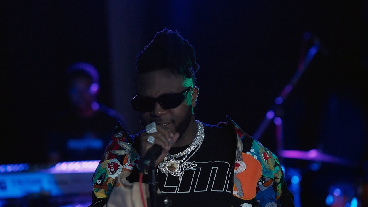 1ST KLASE - DAZZLING LIVE