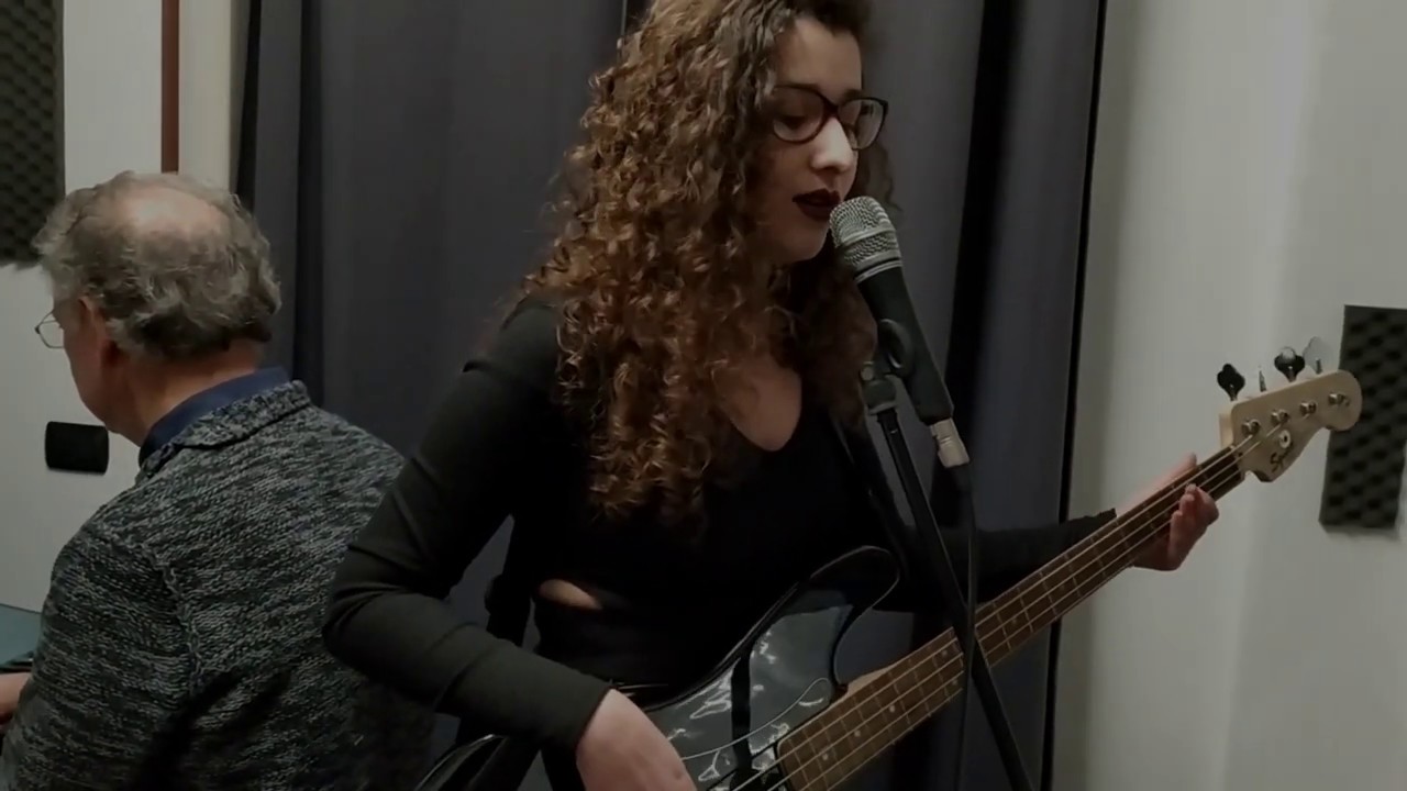 Piero Pelù - Pugni Chiusi (cover by Dianae Templi)