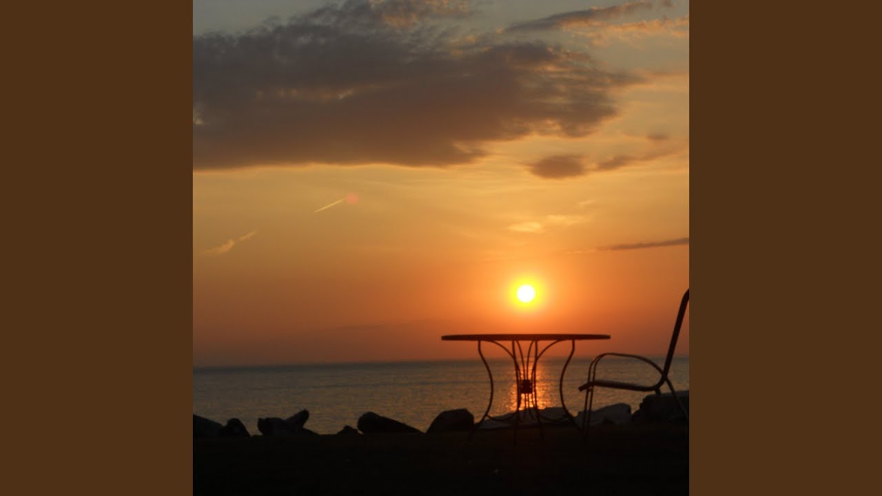 Carousel adlı videoyu YouTube'da izle Carousel adlı videoyu YouTube'da izle