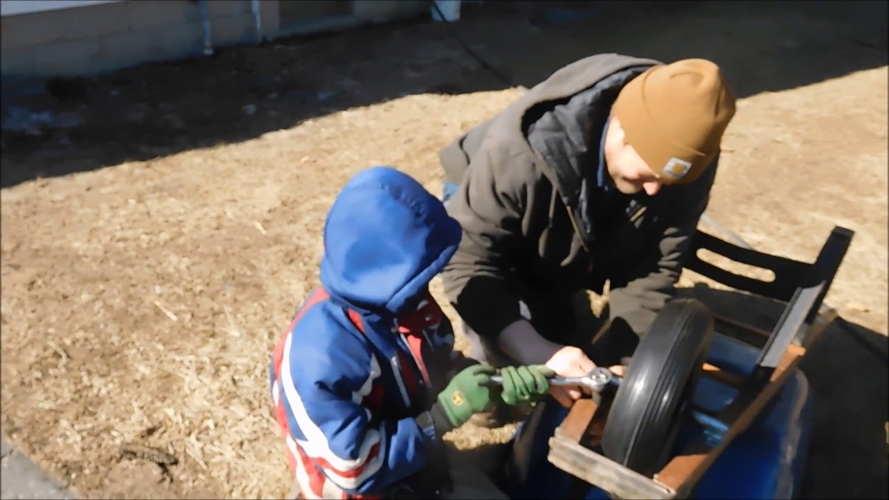 Never flat wheel barrow tire and wheel replacement