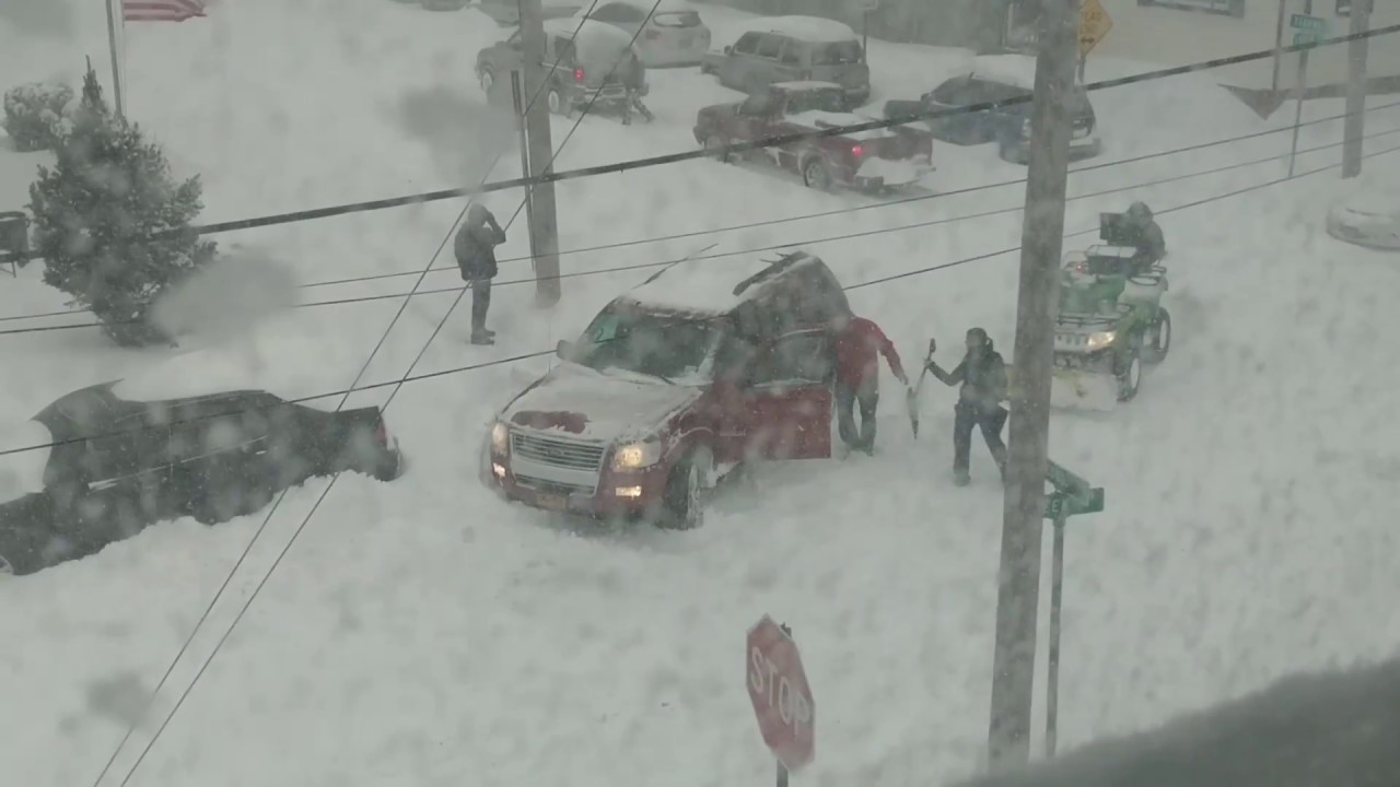 Suv Gets Stuck in the Blizzard of 2017, Atv w Plow Assist, Rent'ler, NY ...