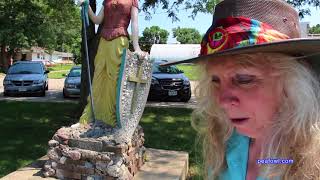 Hospers Memorial Statues, Hospers, Ia.  Travel USA, Mr. Peacock & Friends, Hidden Treasures