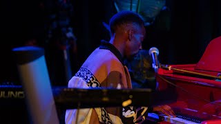 David Kofi - Lenikaeru (Live at the Royal Albert Hall)