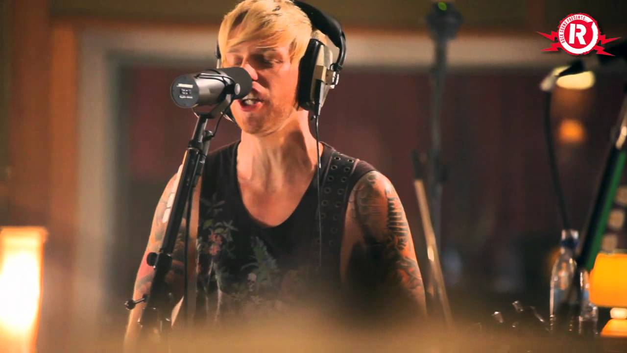 The Crave at the Sitcom Soldiers Sessions, In Association With Longwave