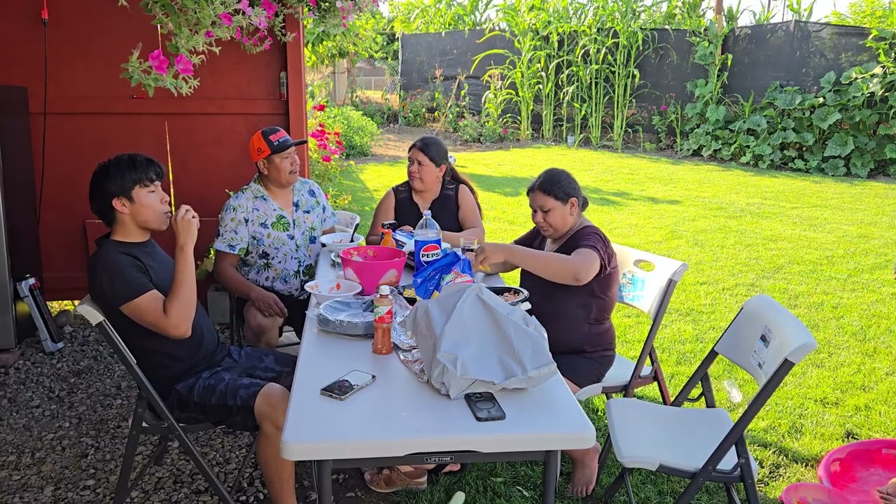 Ceviche de Camarones 🤤 Comeremos y bañando pasando este momento familiar