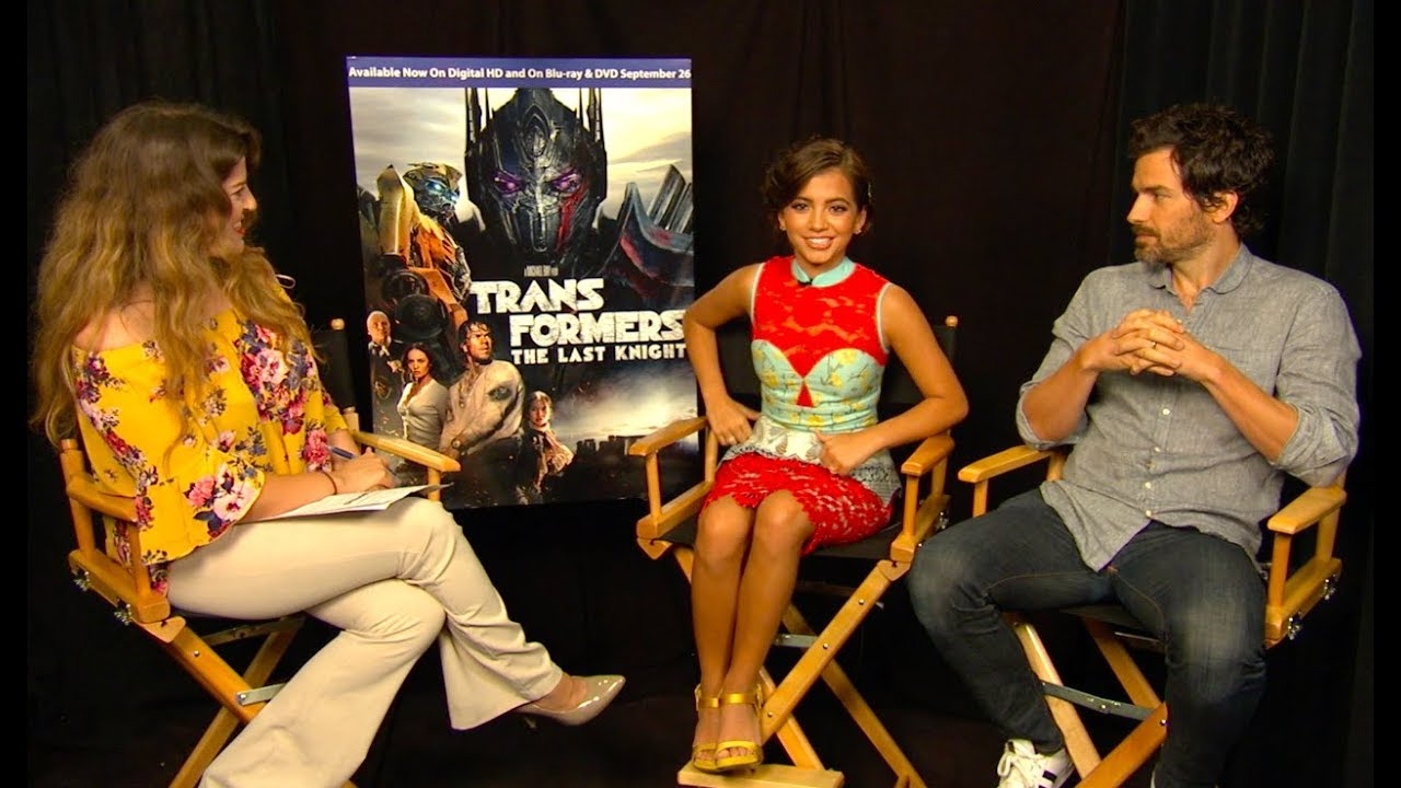 Isabela Moner y Santiago Cabrera de Transformers comparten divertidos momentos y canciones favoritas