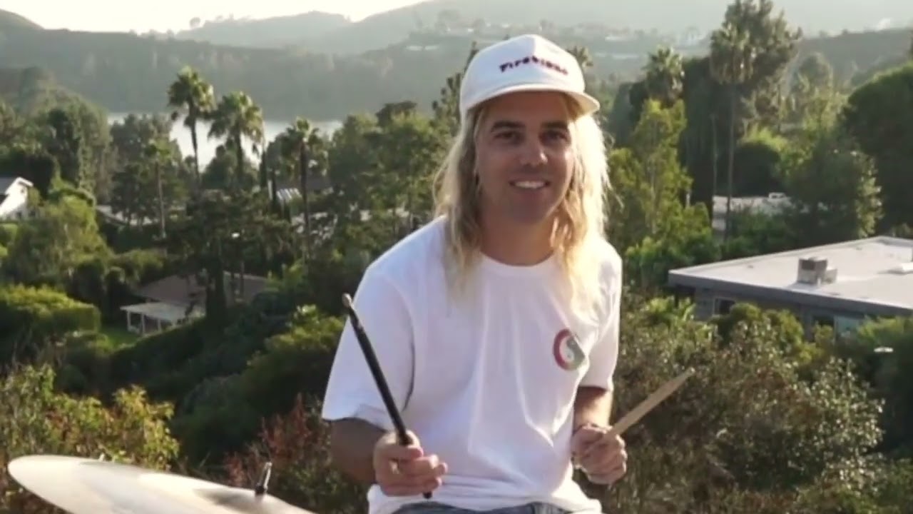 YouTube에서 GOLF ALPHA BRAVO FALLING AGAIN OUT NOW 보기 YouTube에서 GOLF ALPHA BRAVO FALLING AGAIN OUT NOW 보기