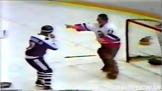 Famous Lanny McDonald vs Billy Smith Fight March 15, 1979 Profile