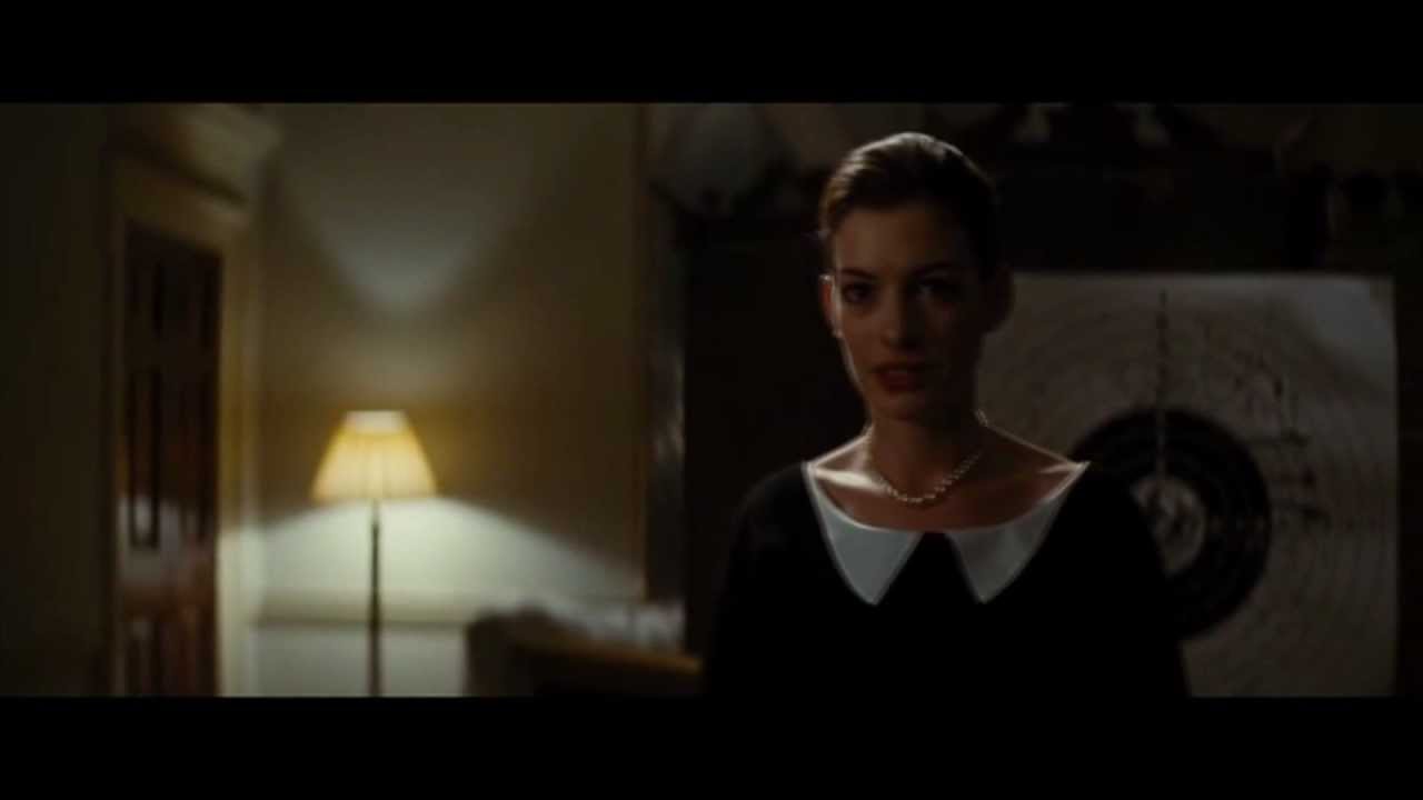 Download Catwoman "Oooops" Scene HD - The Dark Knight Rises