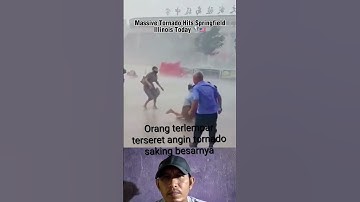 orang tensered angin tornado saking kencengnyan angin#short