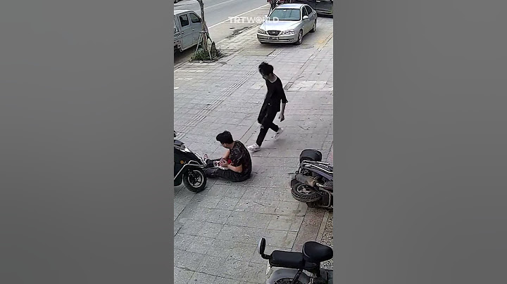 Father becomes human shield to protect baby from falling